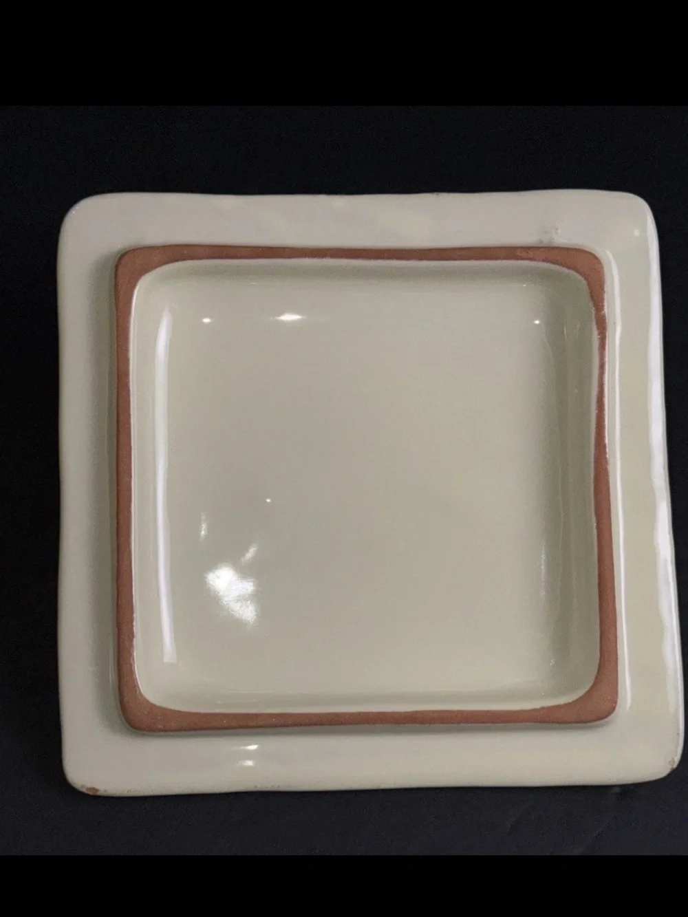 Vietri Cucina Fresca Casserole & Lid 1.75 Quart Square Cream Saffron